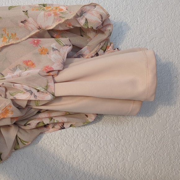 No Comment cream floral print sleeveless v neck maxi dress 📸 - Picture 4 of 9